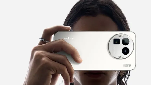 realme-gt-8-pro-launching-on-november-20-snapdragon-8-elite-gen-5-and-interchangeable-camera-design-expected