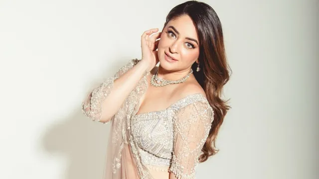 mahhi-vij-gets-hospitalised-amid-divorce-rumours-with-jay-bhanushali-team-shares-health-update