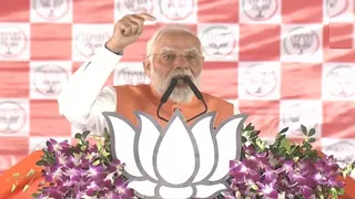 Bihar Doesn't Want 'Katta Sarkar': PM Modi Attacks RJD, Congress At Aurangabad Rally
