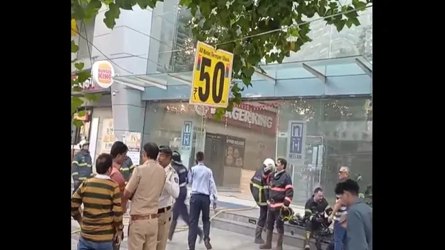 mumbai-mcdonald-fire-flame-breaks-out-at-food-outlet-in-dadar-mall-bhiwandi-mangal-murti-dye-unit-blaze