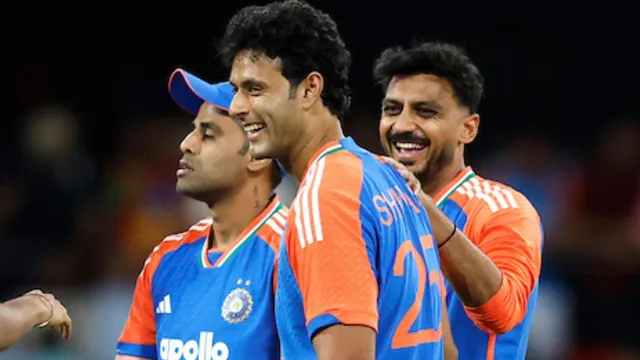 india-national-cricket-team-vs-australia-national-cricket-team-match-result-suryakumar-angry-on-shivam-dube-ind-beat-aus-in-4th-t20i-in-queensland