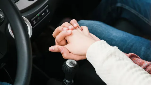 germany-couple-car-sex-drive-sparks-traffic-chaos-nearly-ends-in-tragedy-on-autobahn-highway