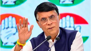 ‘Speaks For Himself’: Congress Disowns Shashi Tharoor’s Advani Praise But Cashes In On Party's ‘Liberal Spirit’