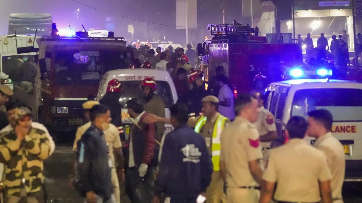 Delhi Bomb Blast LIVE News: 11 Dead, Several Injured In Red Fort Car Explosion; NIA, NSG On Spot, Terror Angle Being Probed
