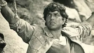 DYK Dharmendra Was Offered To Play Gabbar Singh In Sholay? When Director Ramesh Sippy Spilled Beans About Veteran Actor’s Interest