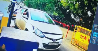 Delhi Blast: First Visuals Of Suspects, Car Near Red Fort Before Explosion Surface | Watch