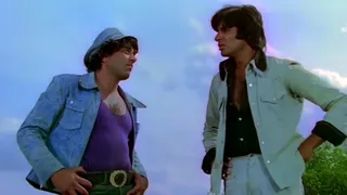 After Dharmendra’s Health Scare, Amitabh Bachchan Drives Himself To Visit Sholay Co-Star