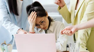 Kolkata Woman’s Experience With 'Hindi Speaking' Colleagues In Chennai Office Turns Into Reddit’s Hot Topic