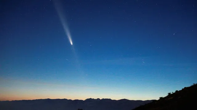 mysterious-comet-like-3i-atlas-races-toward-earth-sparks-alien-theories-c2025-v1-details