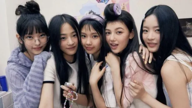 all-five-newjeans-members-expected-to-return-to-ador-amid-ongoing-legal-dispute