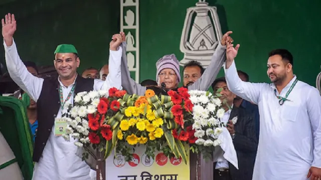 tejashwi-vs-tej-pratap-a-unique-competition-between-yadav-brothers-in-bihar-election-result-votes-results-mahua-raghopur-seat