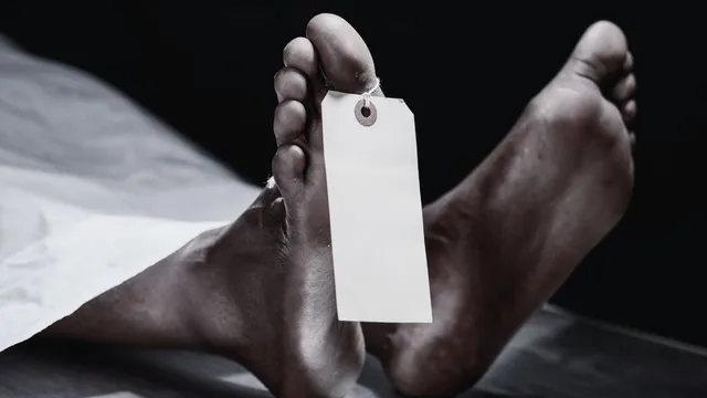 ghaziabad-man-strangles-wife-hides-body-under-bed-before-hanging-self-at-farm-house