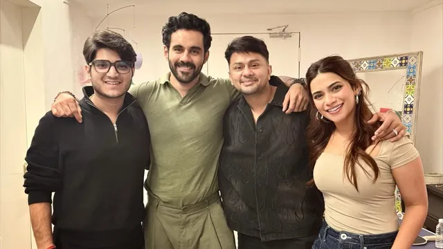 bigg-boss-19-reunion-abhishek-bajaj-and-mridul-tiwari-reconnect-with-awez-darbar-nagma-after-eviction