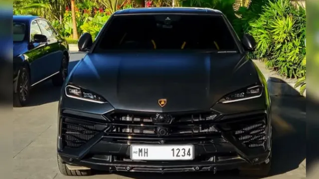 hardik-pandya-changes-his-yellow-lamborghini-urus-se-to-matte-grey-check-price-and-top-speed-here