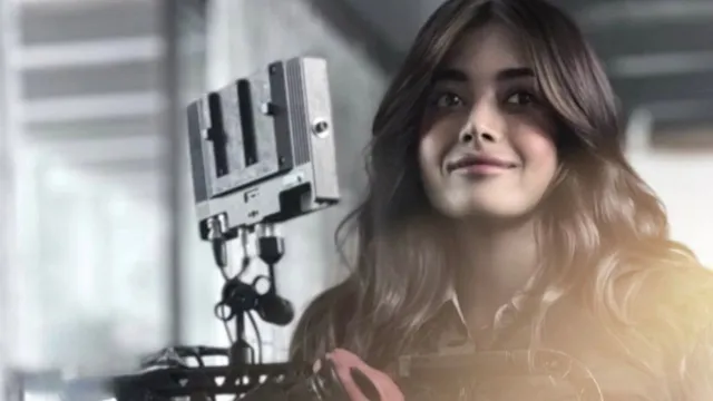 rashmika-mandanna-cocktail-2-transformation-goes-viral-homi-adajania-teases-new-dop-in-bts-pic-from-set