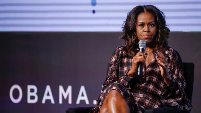michelle-obama-drops-truth-bomb-on-woman-presidential-rumours-says-us-still-not-ready-watch-viral-video