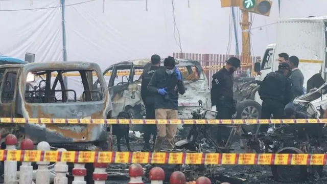 delhi-blast-from-65-cctvs-to-5-sims-nia-links-key-pieces-to-reconstruct-umar-nabi-final-moments