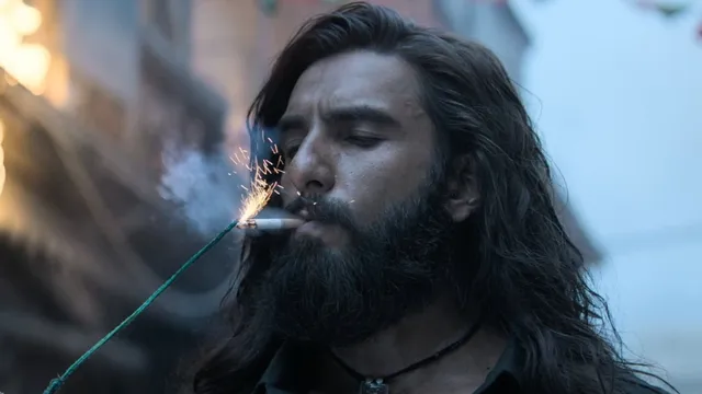 is-dhurandhar-based-on-true-story-redditors-link-ranveer-singh-film-to-karachi-lyari-gang-know-what-is-it-about