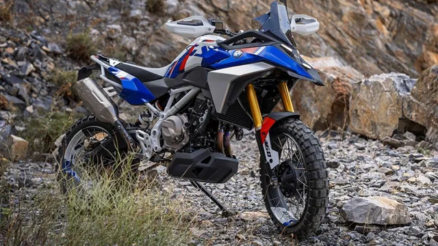bmw-f450gs-to-launch-soon-check-design-features-and-powertrain