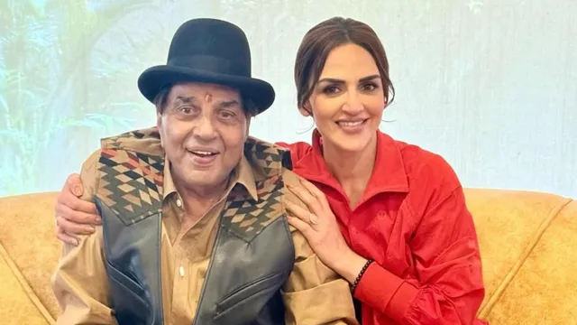 i-have-only-one-mother-when-esha-deol-learned-about-her-dad-dharmendra-first-marriage-to-prakash-kaur-in-class-4