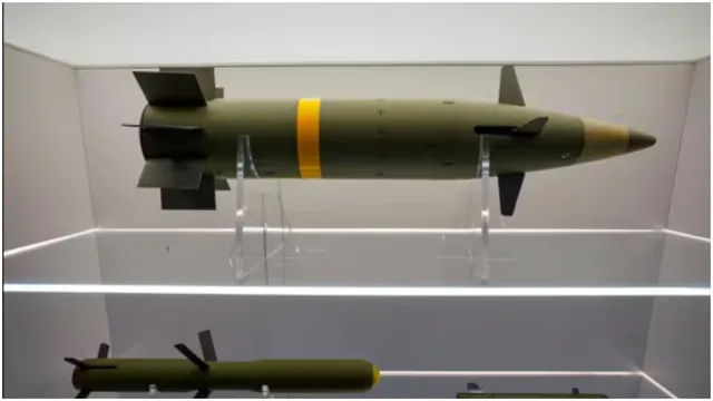 india-to-get-american-excalibur-projectiles-javelin-missile-system-in-90-million-deal-details