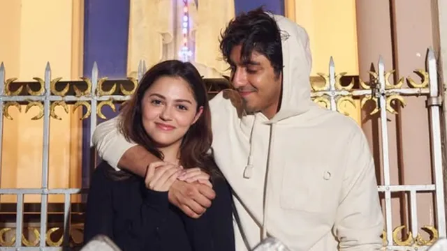 i-am-single-ahaan-panday-shuts-down-rumours-of-dating-saiyaara-co-star-aneet-padda