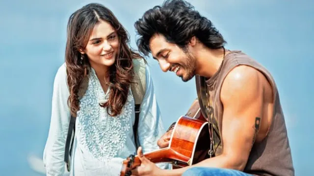 are-saiyaara-stars-aneet-padda-and-ahaan-pandey-dating-karan-johar-calls-them-an-it-couple