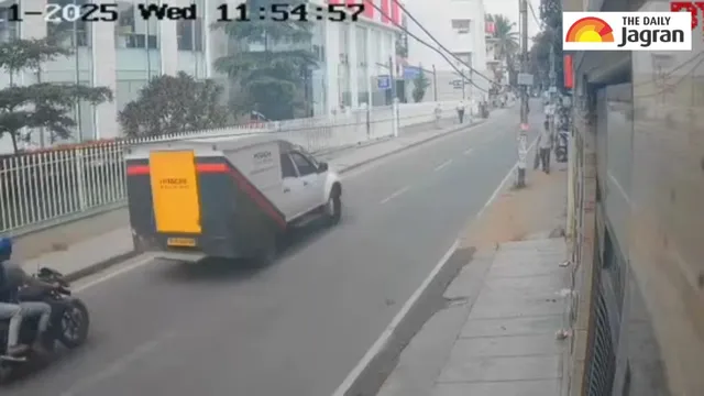 bengaluru-atm-heist-cctv-shows-cash-van-fleeing-with-rs-7-crore-stolen-by-fake-rbi-officials