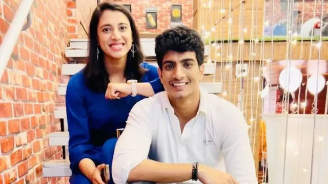 palash-muchhal-magical-proposal-to-smriti-mandhana-wins-hearts-engagement-video-from-dy-patil-stadium-goes-viral