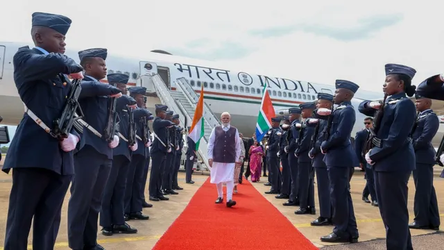 g20-summit-2025-pm-modi-arrives-in-south-africa-discussions-on-key-issues-with-global-leaders-on-agenda