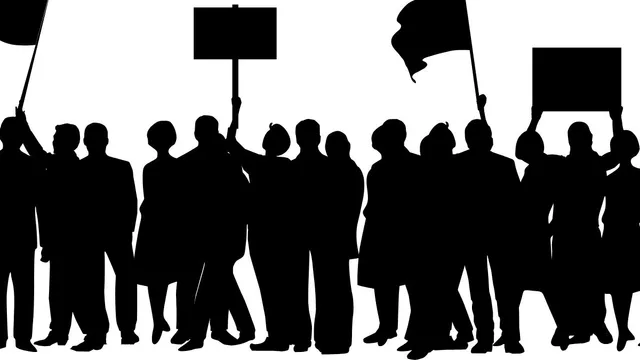 up-lekhpal-sangh-announces-phased-protest-starting-nov-22-demands-vehicle-allowance-and-pay-hike