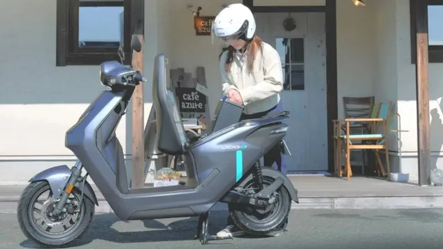 yamaha-jog-e-electric-scooter-launched-gets-three-riding-modes-and-more-check-details