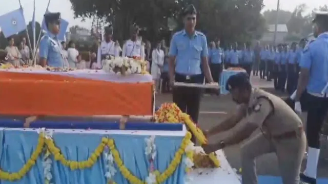 tejas-crash-last-rites-of-wing-commander-namansh-syal-to-be-held-in-native-village-mortal-remains-reach-coimbatore-today