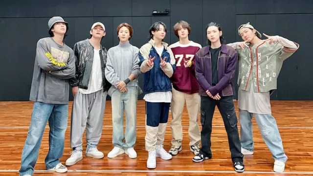 bts-record-breaking-moments-of-jungkook-jin-v-jimin-jhope-rm-and-suga-that-make-army-proud