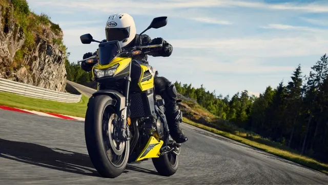 2026-honda-cb750-hornet-globally-unveiled-with-eclutch-tech-and-new-colours-india-launch-soon