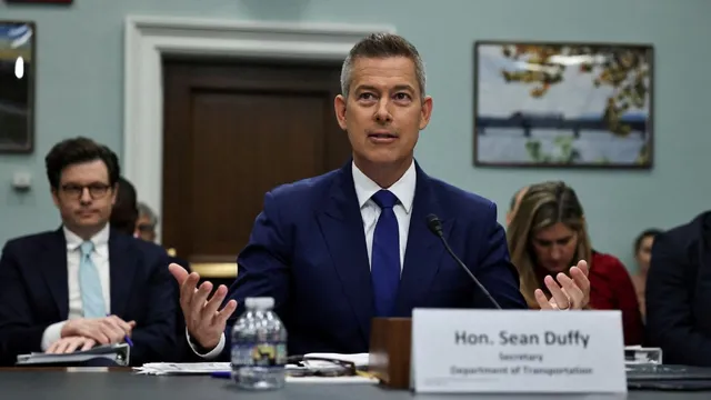 no-pyjamas-and-slippers-at-airports-us-transport-secretary-sean-duffy-viral-etiquette-advice-sparks-nationwide-uproar-watch-video