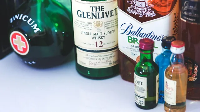 liquor-tobacco-ban-punjab-government-bans-liquor-meat-and-tobacco-in-these-three-newly-declared-holy-cities