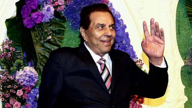 deol-family-hosts-dharmendra-prayer-meet-today-check-time-and-venue-for-final-goodbye