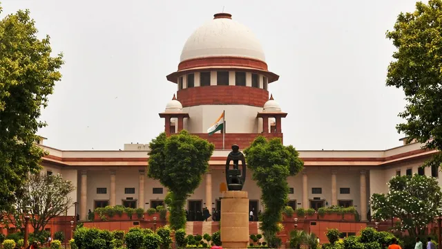 sc-backs-bihar-sir-bjp-hits-congress-over-vote-chori-claim