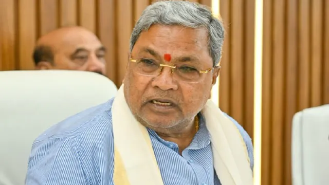 karnataka-power-tussle-siddaramaiahs-job-safe-shivakumars-wait-to-prolong-key-factors-backing-the-incumbent-cm