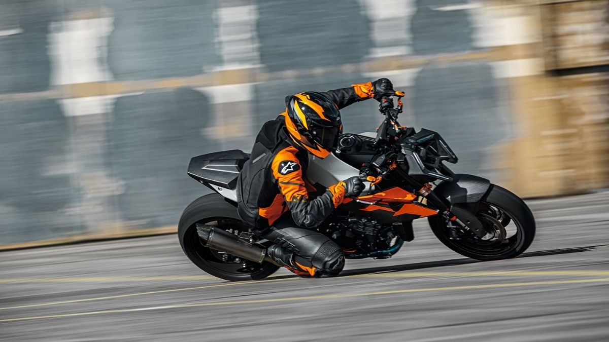 2026KTM990Duke (3)