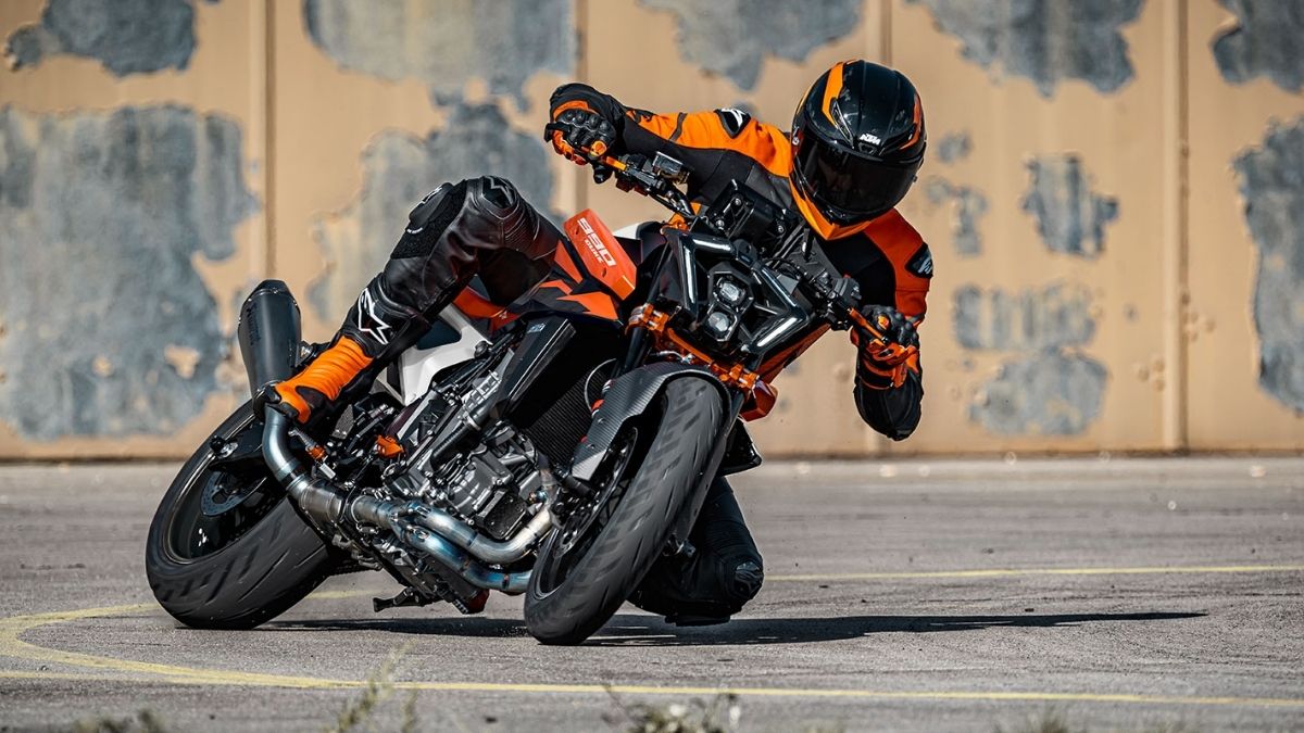 2026KTM990Duke (6)