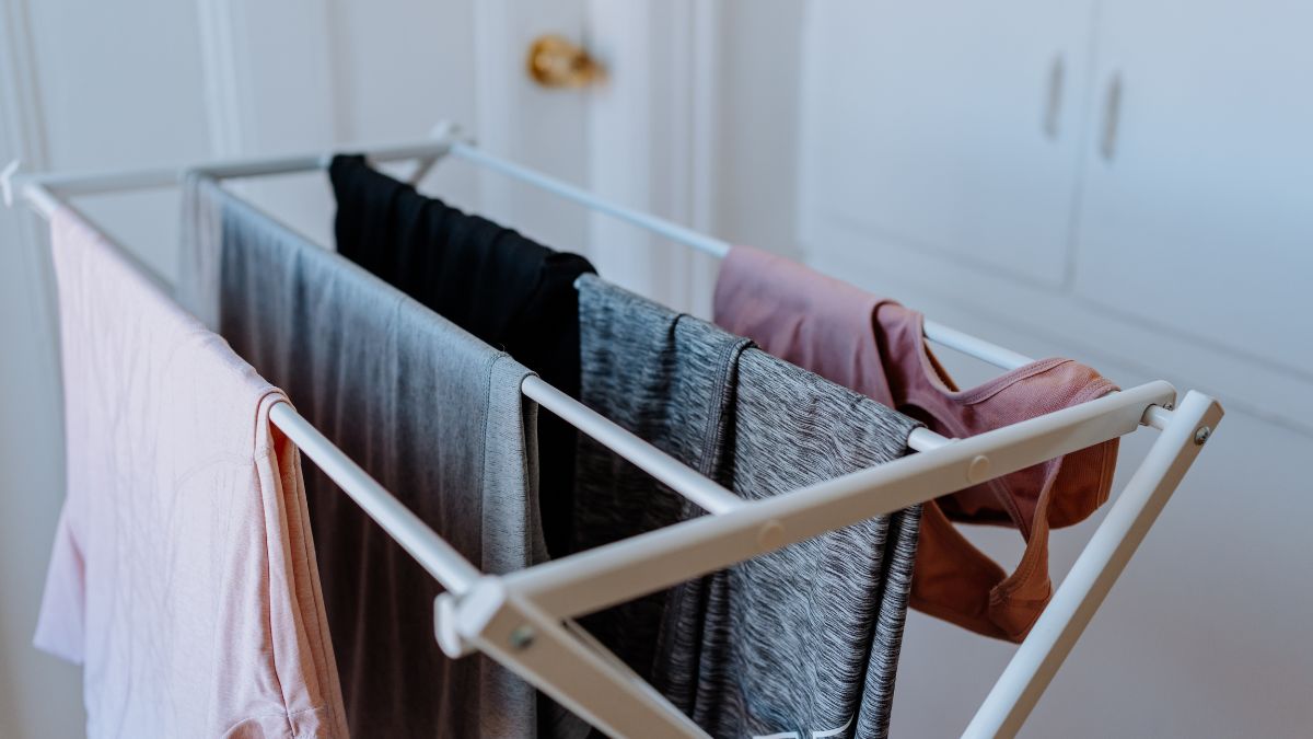 How To Dry Clothes Indoors