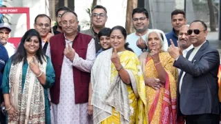 Delhi MCD Bypolls: 38.51% Voter Turnout Across 12 Wards; Chandni Mahal Sees Highest Participation