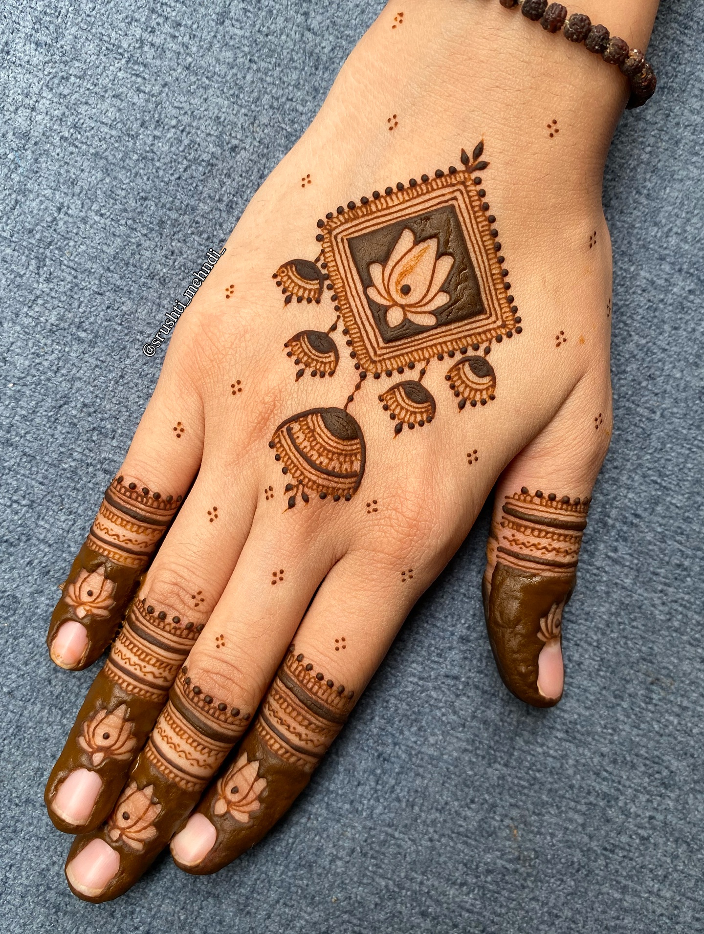 Arabic Mehndi Design