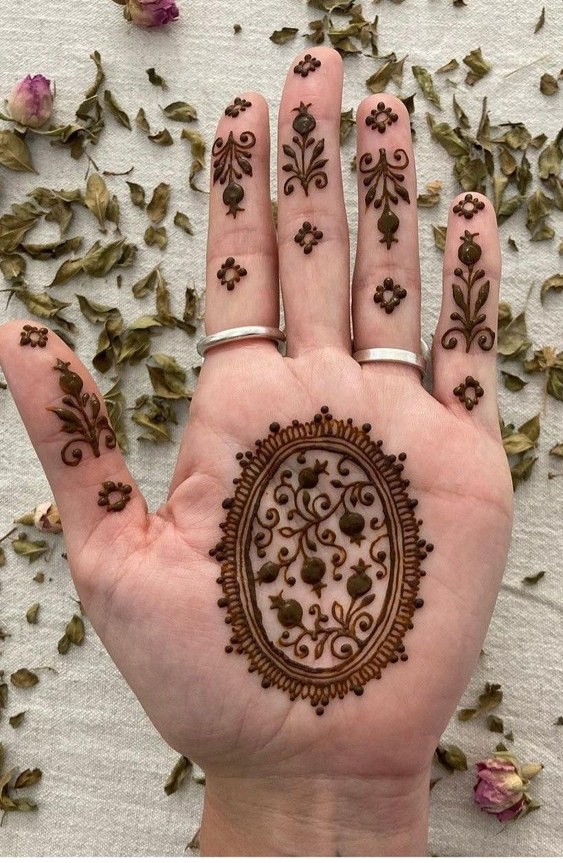 Motif Mehndi Design