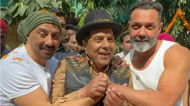 bobby-deol-breaks-down-after-immersing-father-dharmendra-ashes-at-haridwar-ghat-video