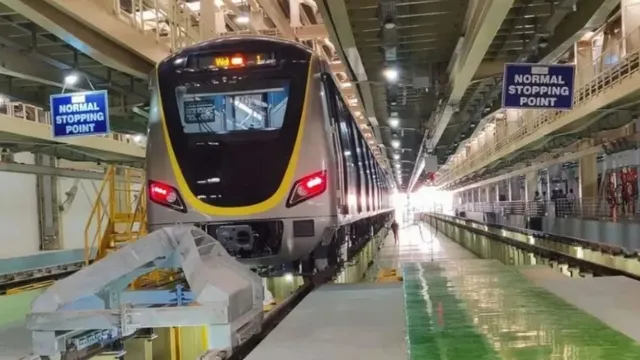 bengaluru-metro-waiting-time-to-reduce-to-12-min-as-namma-metro-yellow-line-receives-6th-train-details
