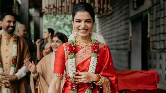 samantharuthprabhuunseenphotosasbrideinweddingsareegoviralfanssaythatsmileisback