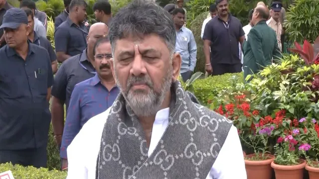 karnataka-politics-shivakumar-heads-to-delhi-to-attend-private-event-amid-power-tussle-with-cm-siddaramaiah